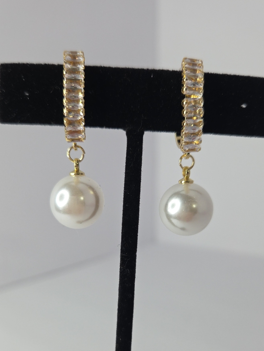 Elegant White Pearl Dangle Drop Earrings